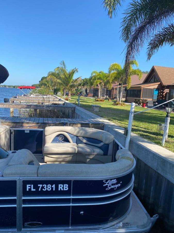 Log Harbor Cabins Okeechobee Esterno foto